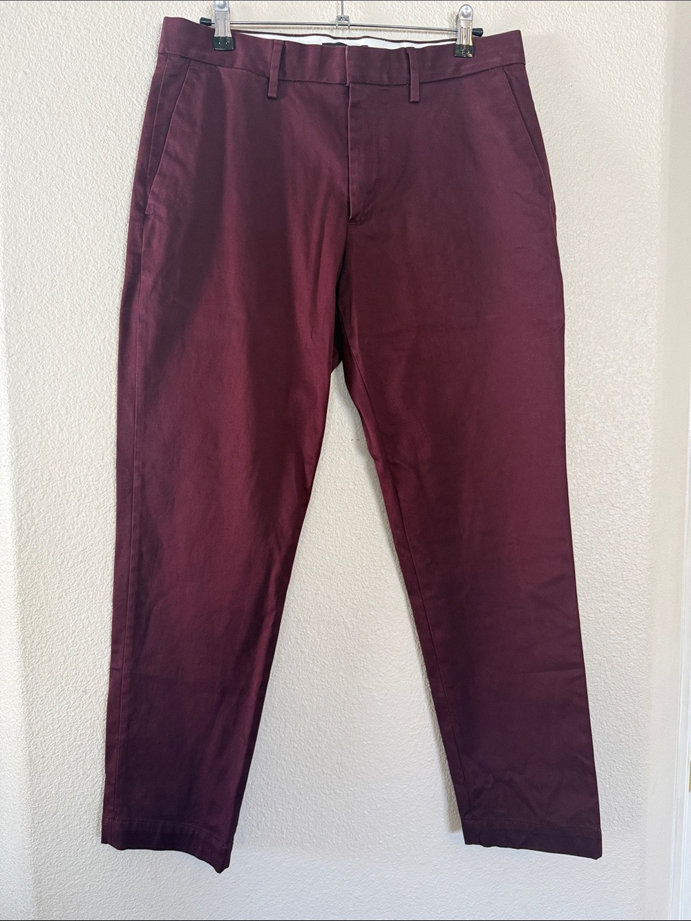Banana Republic Tapered Fit Men's Burgundy Pants Size 32 x 30